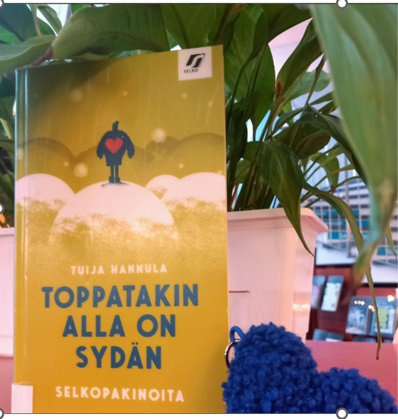 Kuva, joka sisältää kohteen teksti, kirja, Majorellen sininen, kasvi</p>
<p>Kuvaus luotu automaattisesti