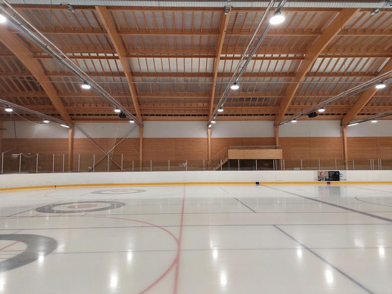 Raision jäähalli 2:n kaukalo.