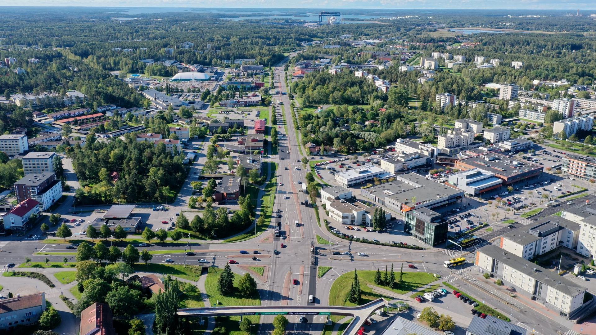 Ilmakuva Raision keskustasta