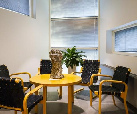 Eero Rantasen muistohuone -kokoustila Raision museo Harkossa