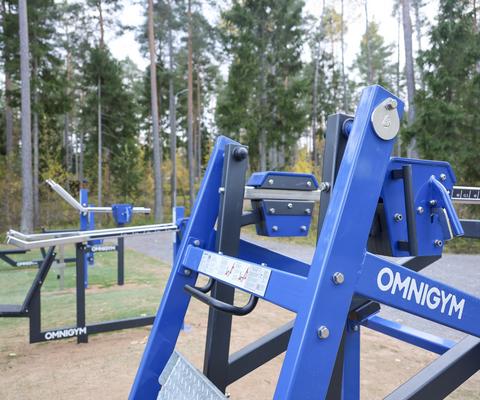 Tikanmaan ulkokuntosali